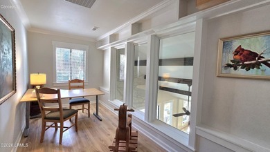 Beautifully renovated home: the prefect blend of coastal living - photo 18