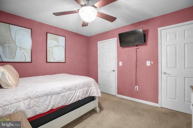 The perfect cottage at the lake is waiting for you.  This home - photo 19
