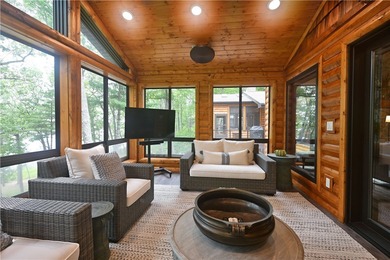 Exquisite lakefront estate on Victory Heights showcasing 240 - photo 20