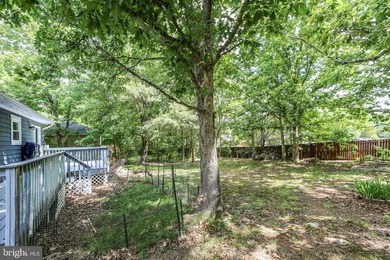 The perfect cottage at the lake is waiting for you.  This home - photo 22