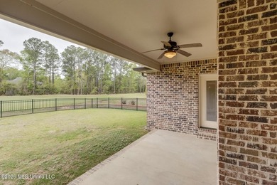 Welcome Home to Lifestyle Living on the Golf Course...Perfectly - photo 22