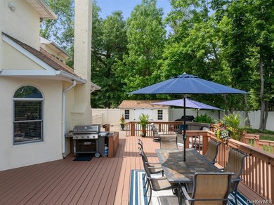 Nestled on a quiet cul-de-sac in the exclusive hamlet of Great - photo 29