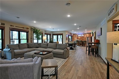 Exquisite lakefront estate on Victory Heights showcasing 240 - photo 37