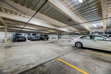 Elevate your lifestyle in this sleek 2 bed, 2 bath condominium - photo 17