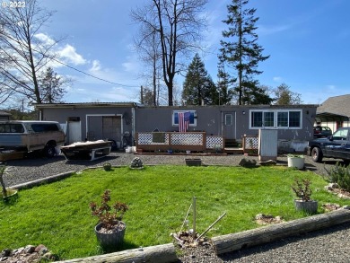 Trask River Home For Sale in Tillamook Oregon