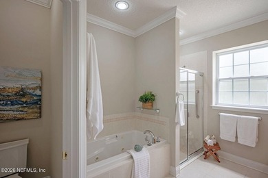 STUNNING & SPACIOUS 4/3.5 WITH HEATED POOL & VIEWS OF NATURAL - photo 36