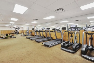 Beautifully updated 2-bedroom, 2-bath second-floor lakeview - photo 38
