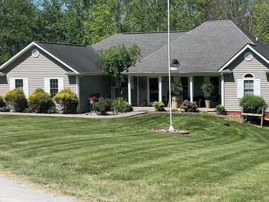 A Country Retreat near Dale Hollow Lake. Beautiful 3160 Sq. Foot - photo 2
