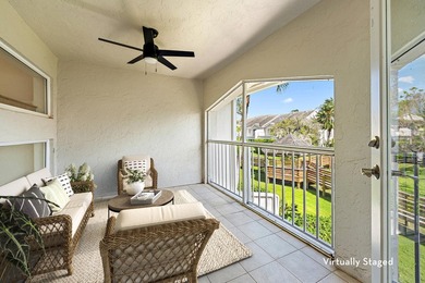 Rarely available 4-bedroom, 3-bath townhouse in Jupiter Harbour - photo 17