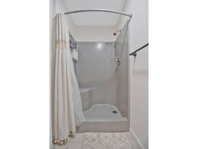 Rarely does a property offer this combination of scale, luxury - photo 26