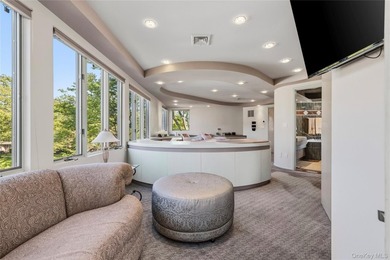 Welcome to this expansive split-level home in the desirable - photo 32
