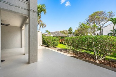 Rarely available 4-bedroom, 3-bath townhouse in Jupiter Harbour - photo 33