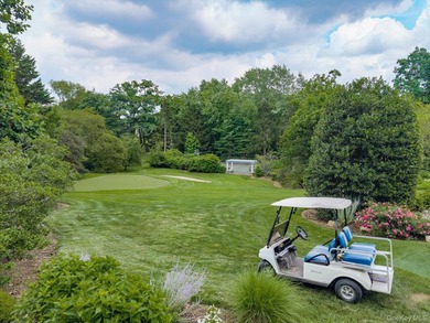 Welcome to 4 Clock Tower Lane - A Private Estate in Prestigious - photo 34