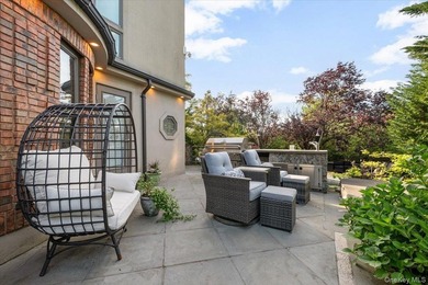 Welcome to this expansive split-level home in the desirable - photo 40