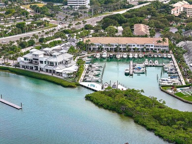 Rarely available 4-bedroom, 3-bath townhouse in Jupiter Harbour - photo 40