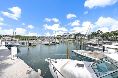 Rarely available 4-bedroom, 3-bath townhouse in Jupiter Harbour - photo 44