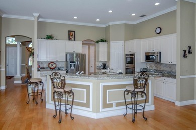 Welcome to your own private oasis in the desirable Manderly Bay - photo 8