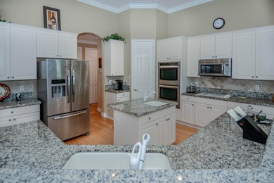 Welcome to your own private oasis in the desirable Manderly Bay - photo 10