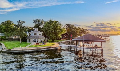 Lake Home For Sale in Trinidad, Texas