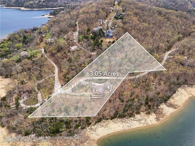 Enjoy lakefront living at its finest with this 4 bed, 4 bath - photo 5