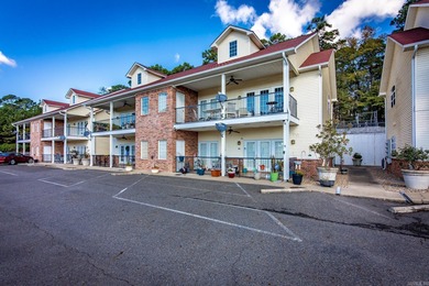 Lake Condo For Sale in Hot Springs, Arkansas