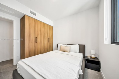 Newly delivered 1BR/1BA corner residence at 501 Residences