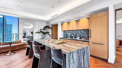 Newly delivered 1BR/1BA corner residence at 501 Residences