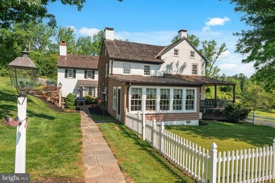 Welcome to an extraordinary retreat where historic charm meets - photo 5