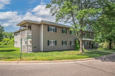 Lake Condo For Sale in Inver Grove Heights, Minnesota