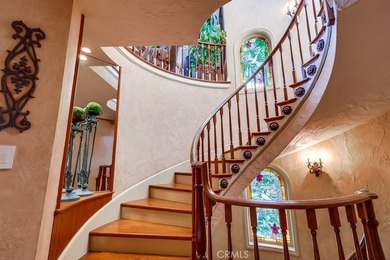Waterfront Italian Villa with French Elegance on Naples Island's - photo 18