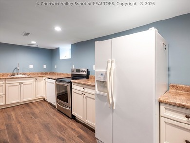Exceptional space, timeless character, and thoughtful updates - photo 20