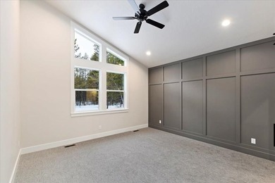 Brand new mountain modern home offering the perfect blend of - photo 20