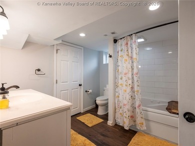 Exceptional space, timeless character, and thoughtful updates - photo 21