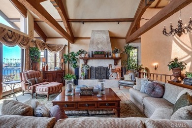 Waterfront Italian Villa with French Elegance on Naples Island's - photo 22