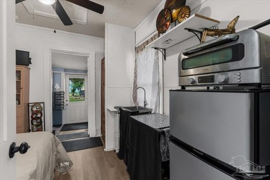 Location, lifestyle, and endless opportunity in Downtown - photo 24