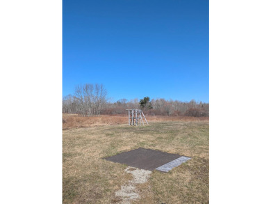Bright and airy 3 bedroom home in desirable Ellsworth. Close to - photo 27