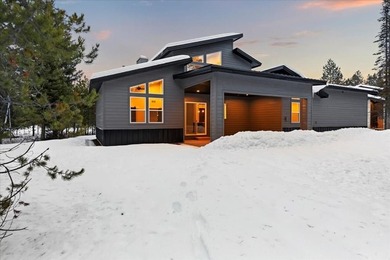 Brand new mountain modern home offering the perfect blend of - photo 38