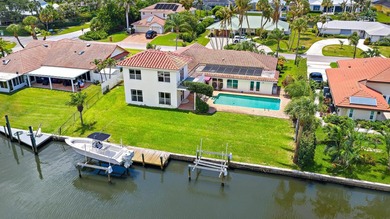 If you've been searching for the ultimate waterfront lifestyle - photo 1