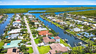 If you've been searching for the ultimate waterfront lifestyle - photo 2