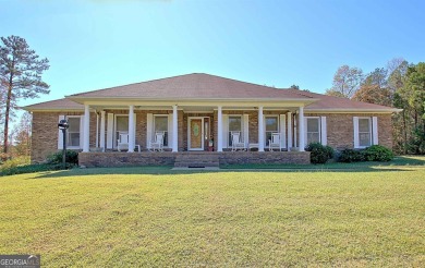 Lake Home For Sale in Newnan, Georgia