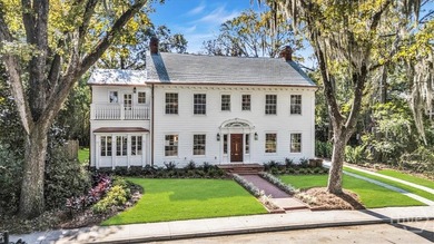 Experience luxury living in this fully renovated Savannah - photo 5