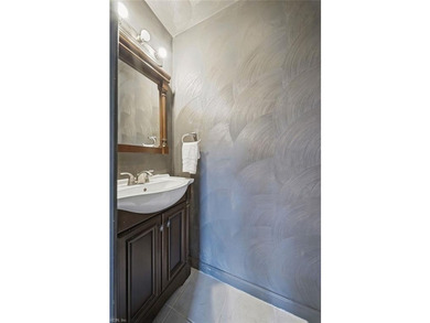 Charming Cape Cod in sought-after Monticello Village! This - photo 15