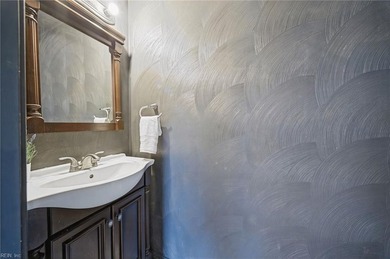 Charming Cape Cod in sought-after Monticello Village! This - photo 16