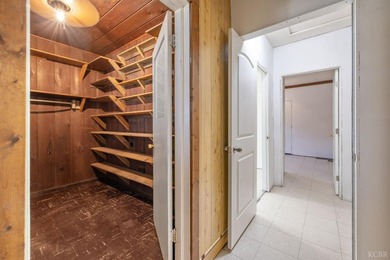 This charming cornerlot property blends comfort, functionality - photo 18