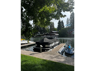 Desirable Bigfork Harbor Condo, freshly remodeled throughout - photo 29