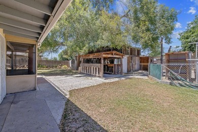 This charming cornerlot property blends comfort, functionality - photo 35