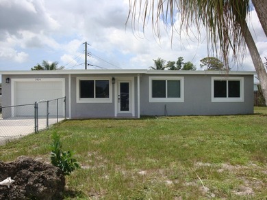 Welcome to this beautiful four-bedroom, two-bathroom single - photo 2