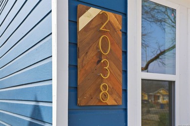 Value, great design and ready! Modern updates. Timeless charm - photo 5