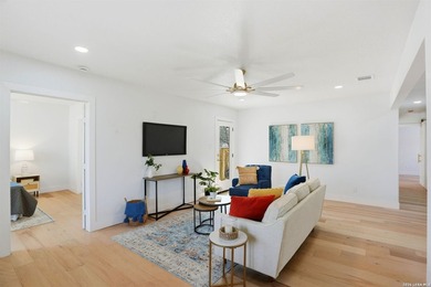 Value, great design and ready! Modern updates. Timeless charm - photo 6