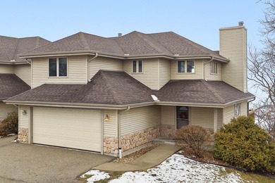Waterfront 2-bed condo in Fort Atkinson with lake access, golf - photo 12
